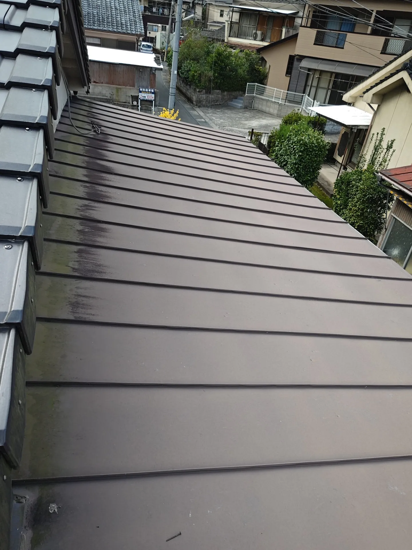 ガルバリウムによる重ね張り工法と鹿児島県での費用相場を実例で徹底解説